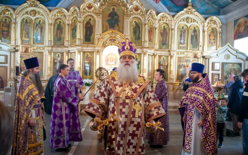 Алтайский митрополит обратился к жителям с пасхальным посланием