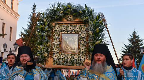 Московский список Казанской иконы временно передавали храму Христа Спасителя